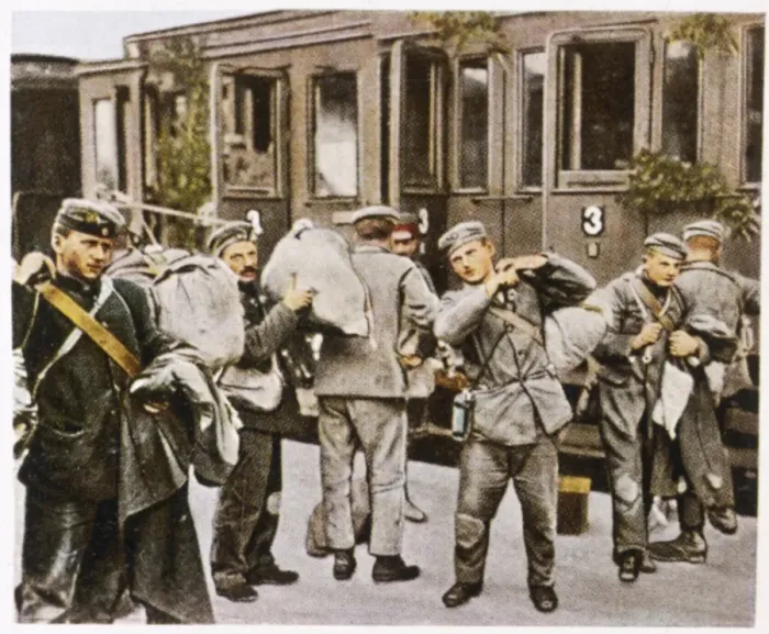 Framed Print : Wwi / Germans Return Home Framed Print : Wwi / Germans Return Home
