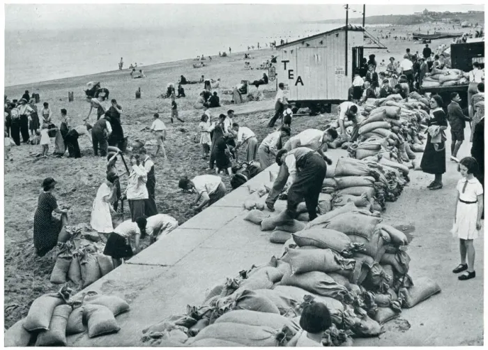 Framed Print : WWII September 1939 Holiday makers filling sandbags Framed Print : WWII September 1939 Holiday makers filling sandbags