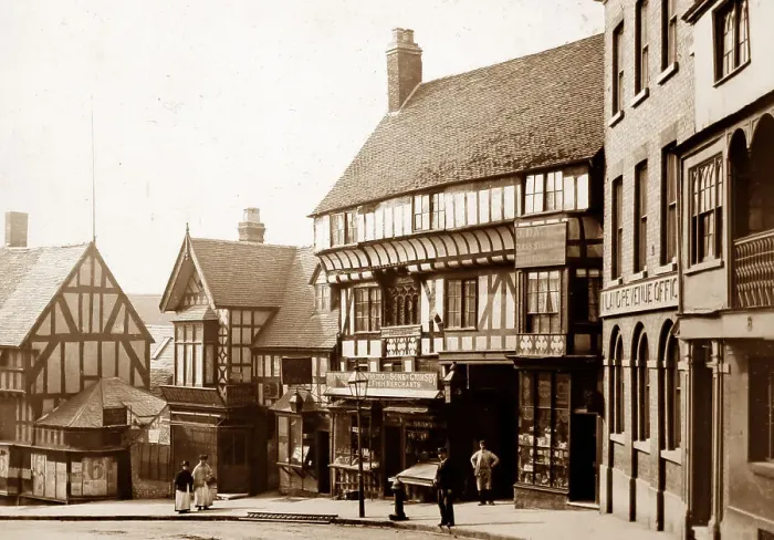 Framed Print : Wyle Cop, Shrewsbury Framed Print : Wyle Cop, Shrewsbury