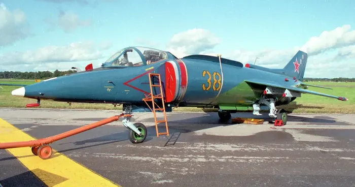 Framed Print : Yakovlev Yak-38M 38 Yellow Framed Print : Yakovlev Yak-38M 38 Yellow
