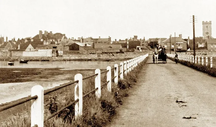 Framed Print : Yarmouth, Isle of Wight, early 1900s Framed Print : Yarmouth, Isle of Wight, early 1900s