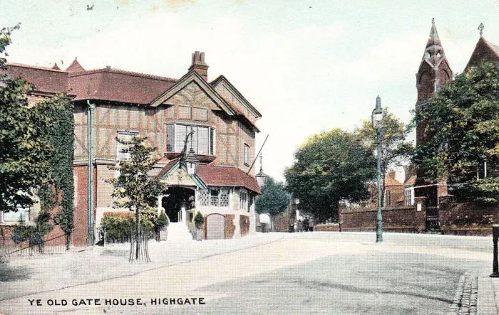 Framed Print : Ye Old Gate House, Highgate, North London Framed Print : Ye Old Gate House, Highgate, North London