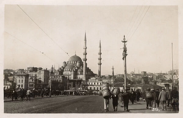 Yeni Camii (New Mosque) viewed from Galata Bridge, Istanbul