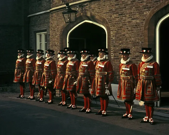 Framed Print : Yeoman Warders at the Tower of London Framed Print : Yeoman Warders at the Tower of London
