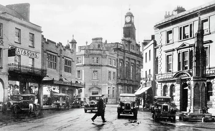 Framed Print : Yeovil The Borough probably 1930s Framed Print : Yeovil The Borough probably 1930s