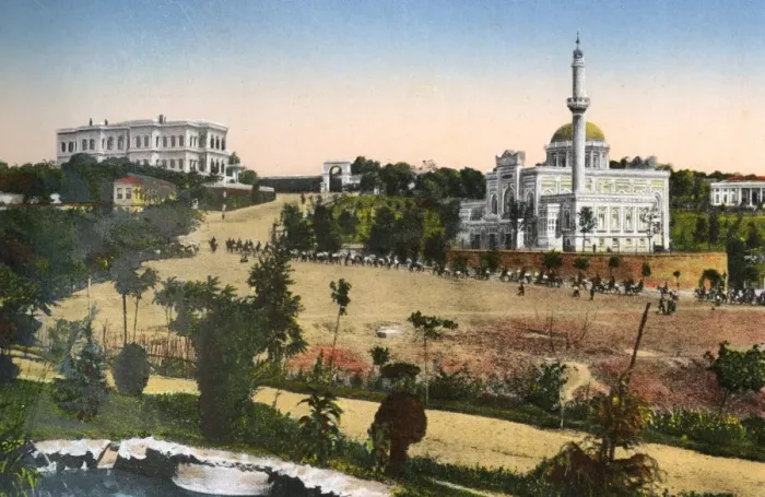 Framed Print : The Yildiz Palace and Hamidiye Camii / Abdul Hamid Mosque Framed Print : The Yildiz Palace and Hamidiye Camii / Abdul Hamid Mosque