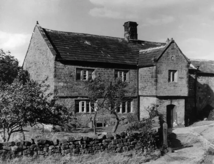 Framed Print : Yorkshire Farmhouse Framed Print : Yorkshire Farmhouse