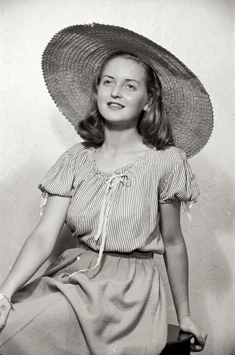 Framed Print : Young girl in hat portrait at Coronet photo studio, Haymarket, Sheffield Date: 1948 - 1950 Framed Print : Young girl in hat portrait at Coronet photo studio, Haymarket, Sheffield Date: 1948 - 1950