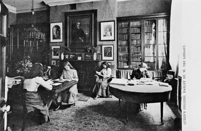 Framed Print : Young women at Queens College, Harley Street, London Framed Print : Young women at Queens College, Harley Street, London