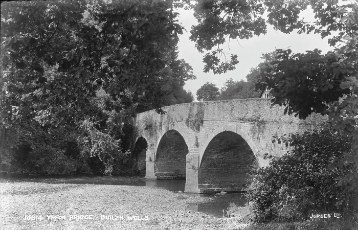 Framed Print : Yron Bridge, Builth Wells Framed Print : Yron Bridge, Builth Wells