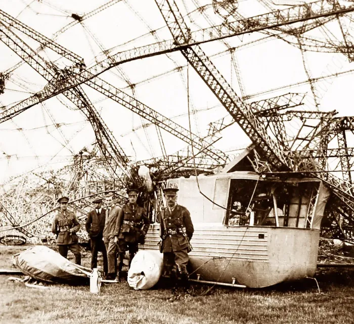 Framed Print : A Zeppelin brought down on the south coast of England - WW1 Framed Print : A Zeppelin brought down on the south coast of England - WW1