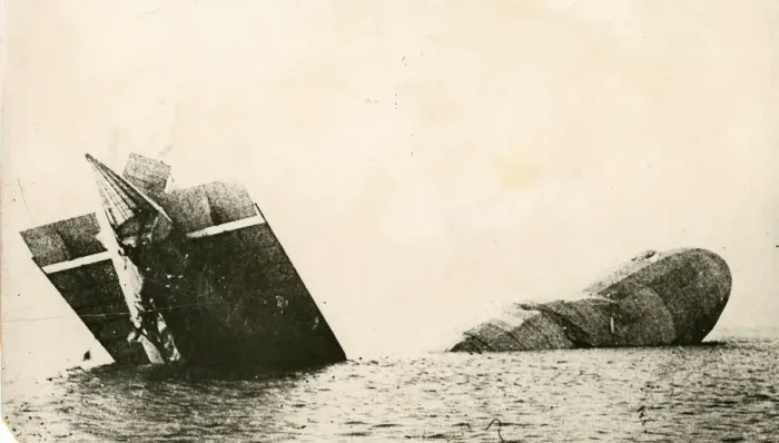 Framed Print : Zeppelin L15 (LZ48) foundering in Knock Deep, 12 April 1916 Framed Print : Zeppelin L15 (LZ48) foundering in Knock Deep, 12 April 1916