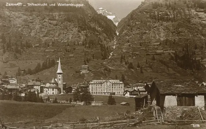 Framed Print : Zermatt, Switzerland - Panoramic View of the Town