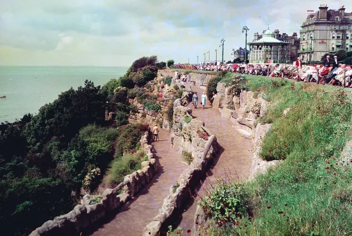 Framed Print : Zig Zag Walk, Folkestone Framed Print : Zig Zag Walk, Folkestone
