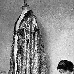 1937 Coronation - Imperial mantle of cloth of gold