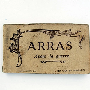 20 postcards in a booklet entitled Arras - Avant la guerr