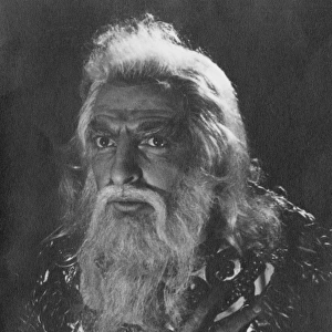 Actor Hugh Griffith as King Lear