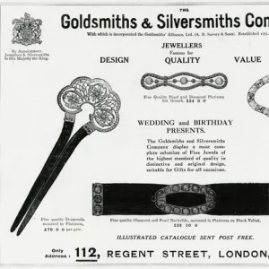 Advert for Goldsmiths & Silversmiths accessories 1914