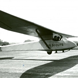 Air Scouts taking off in glider
