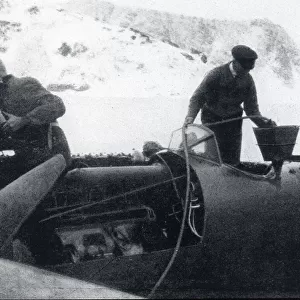 Airship Italia rescue team, Hansa-Brandenburg W. 33 ?F. 36?