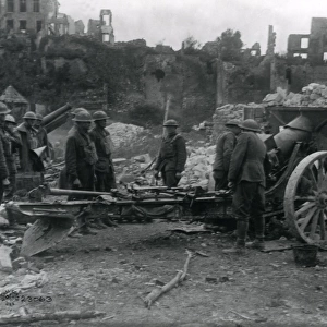 American artillery at Varennes-en-Argonne, France, WW1