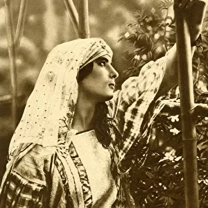 Arab woman of Algiers, Algeria, North Africa