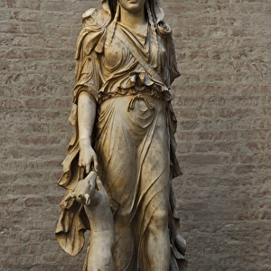 Artemis. Sculpture. 1st century AD. Roman work after Greek o