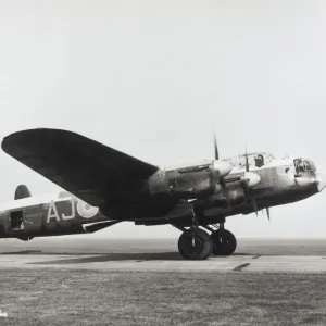 Avro 683 Lancaster B-7