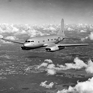 Avro Tudor 8 VX195 September 1948