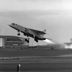 BAC TSR-2 XR219 during take-off