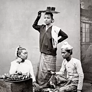 Bazaar Girls Dutch East Indies, Java, Indonesia
