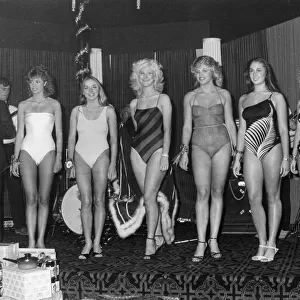 Beauty contest lineup for Miss County of Cornwall
