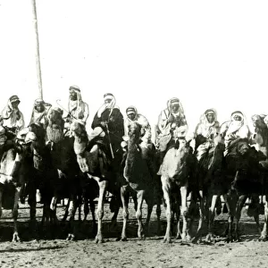 Bedouin tribesmen in Egyptian desert, WW1