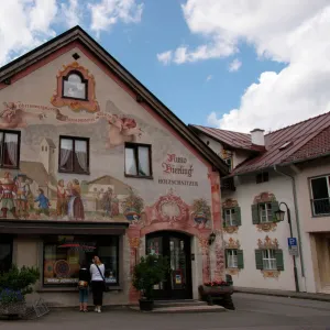 Bierling Kuno Holzschnitzerei, Oberammergau