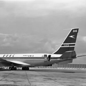 Boeing 707-436 G-APFE BOAC LAP 1960