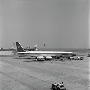 Boeing 707-436 G-APFE BOAC Tokyo 1965