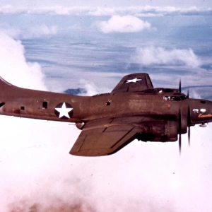 Boeing B-17E (side view), flying
