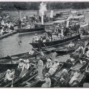 Boulters Lock - on Ascot Sunday, waiting their turn outside Boulter s. Date: 1901 Boulters Lock - on Ascot Sunday, waiting their turn outside Boulter s. Date: 1901
