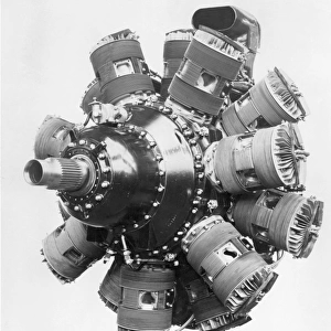 Bristol Hercules IV 14-cylinder radial Front port view