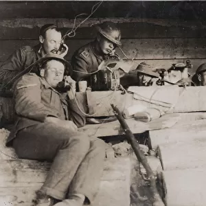 British soldiers on field telephones, WW1