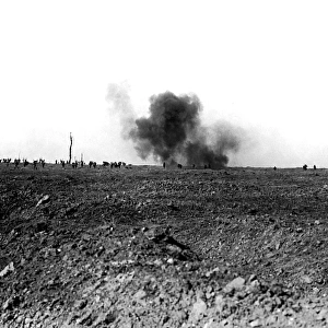 British troops caught in shelling, Western Front, WW1