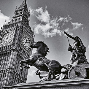 Bronze statue of Boudicca and Big Ben - Westminster