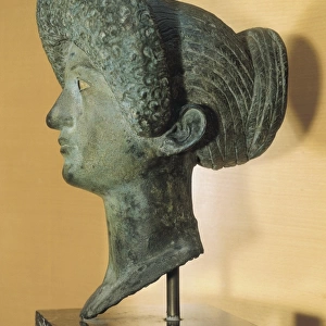 Bust of a Roman woman. Roman art. Early Empire