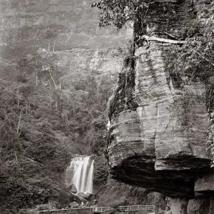 c. 1870s Ceylon Sri Lanka - road to the Ramboda waterfall