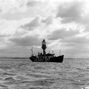 Calshot Spit lightship at sea, Southampton Water
