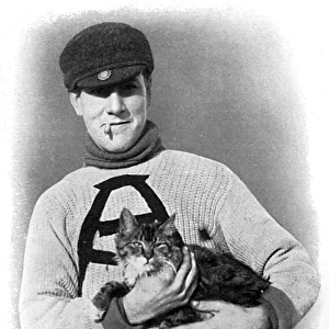 Canadian soldier with Tabby the cat, WW1