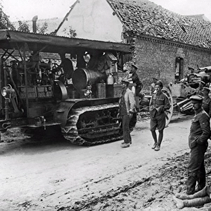 Caterpillar tractor with heavy gun, Western Front, WW1