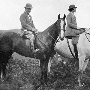 Cecil Aldin with Mrs A J Munnings (Florence Carter Wood)