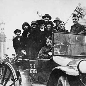 Celebrating victory, 1918