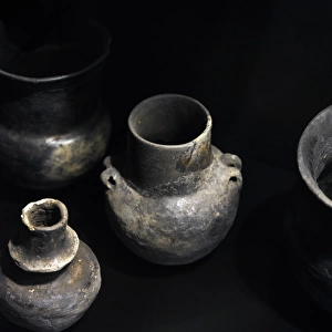 Ceramics. Early Neolithic Period. 3900-3500 BC